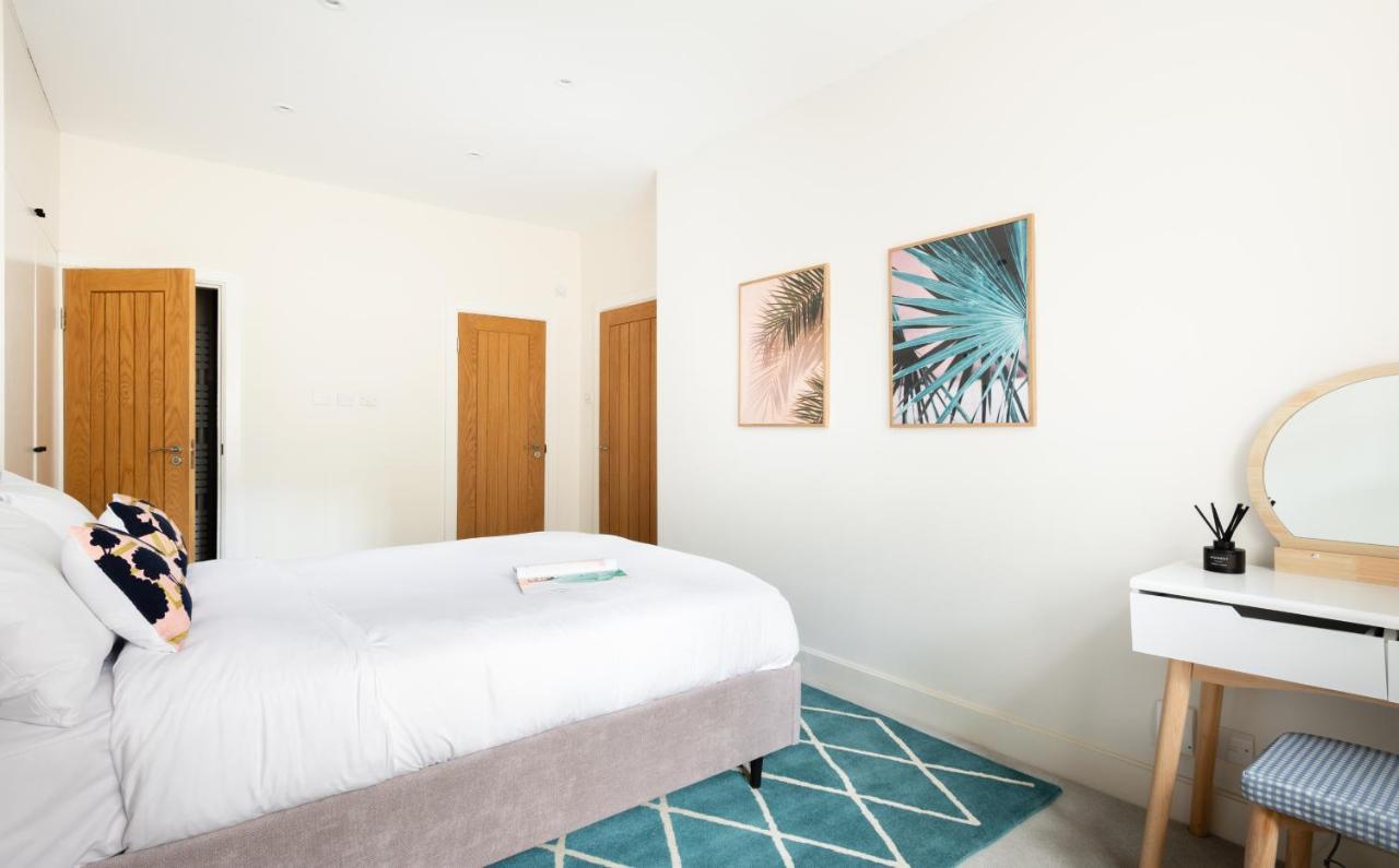 Appartement The Chelsea Arms - Bright 3Bdr With Garden & Private Parking à Londres Extérieur photo